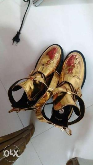 Original river valley golden boots from U.K in
