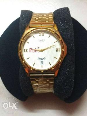 Watch in New condition - Medium size (Not big