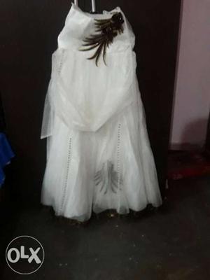 White net gown with shruk
