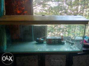 4FT Fish Tank with accessories like air filter,