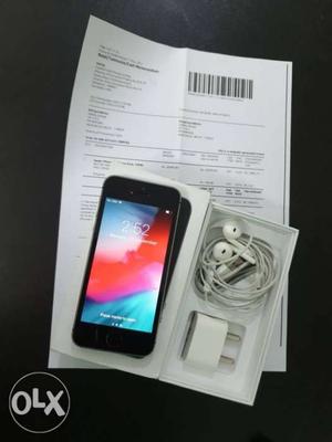 Apple Iphone SE 32gb Space Grey  Months Old. *Like New*