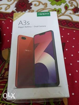 Oppo A3s purple colour back. 32gb ROM and 3gb
