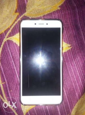 Redmi note 4.4gb with internal 64 gb. With