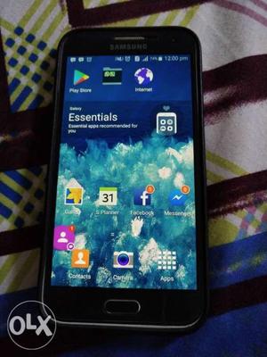 Samsung E5 new condition for sale