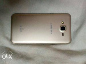 Samsung j7 max  edition in a excellent