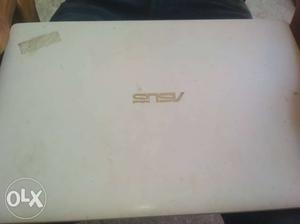 Very good condition laptop with charger no