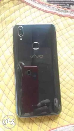 Vivov9 4manth and good condition all kit argent