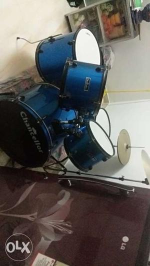 Blue And Black Yamaha Drum Set