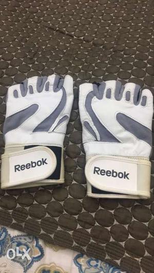 Brand new reebok gym glove size:xl