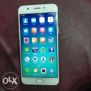 I want to sell oppo F1s it's very good condition