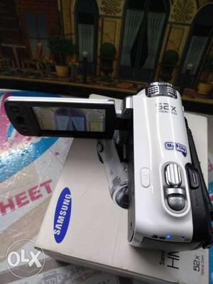 Samsung Camera With Video Recorder