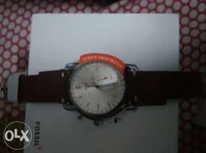 A smart watch by fossil Unused watch Condition