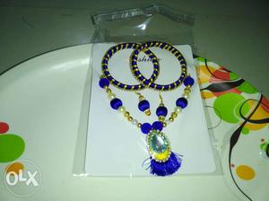 Blue beads necklace with earrings and matching