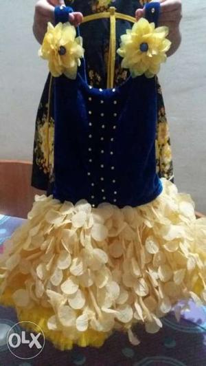 Party dress 1-2 years old girl.only 2 times used