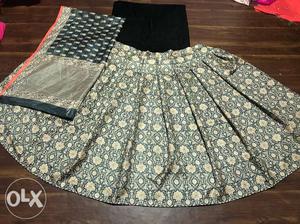 White And Black Floral Skirt