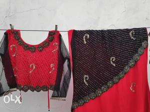 Women's Red And Black Knitted fishcut Choli