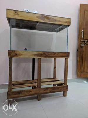 All new Aquarium 3*1.5 feet with hood, stand and