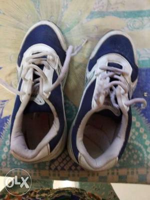 6_7 year old boy k liye, gd condition, shoes