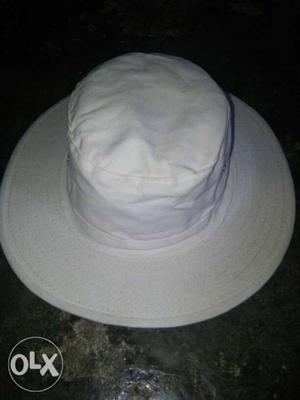 A brand new white hat