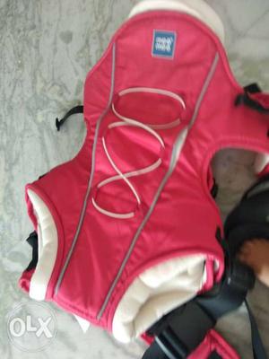 Baby carry bag with head safety new one not used