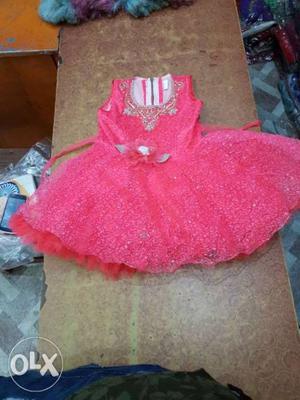 Size 16 to 20 avilable colour pink,orange,red