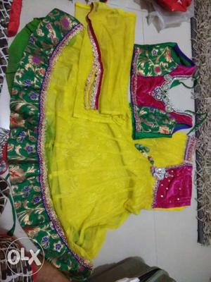 Used choli for marriage.function for 5 to 6 yr