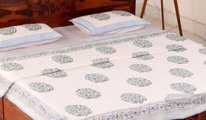 Quilts Online: Buy amazing Quilts online and get upto 55%