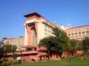 The Ashok Hotel โรงแรมเดอ