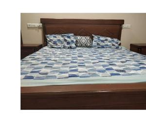 King size bed with Storage and side tables Mumbai