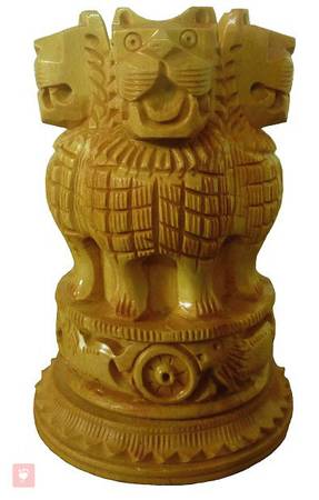 Pen stand with Lion image.
