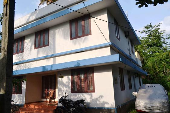 2bhk first floor furnished near pulinchode busstop