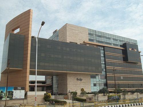 Rented Commercial property OfficeSpace Sale Sector 62 Noida