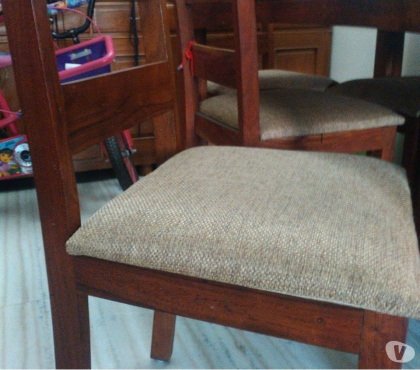 Dining table for sale Mumbai