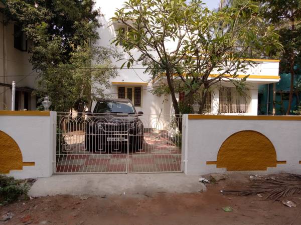 Vegetarians only - 3br independent house in Yeshwantnagar,