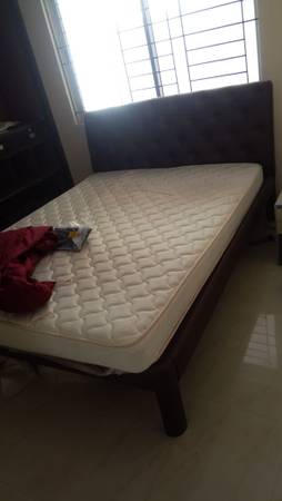 Solid wood bed. Used for 1 year
