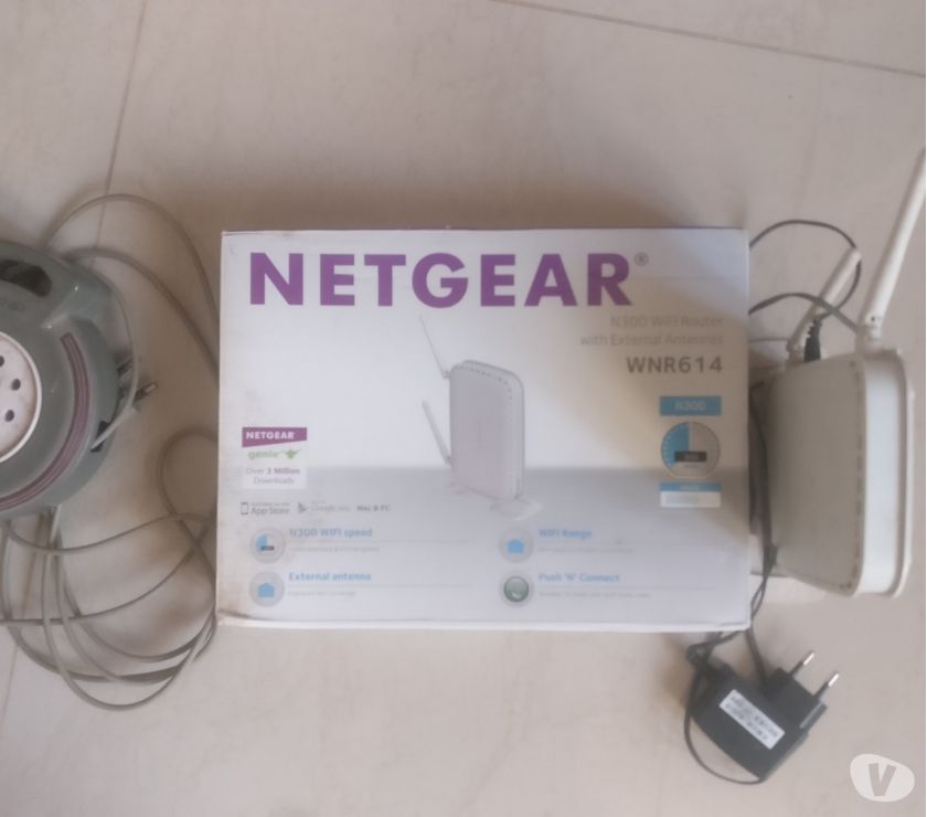 Netgear N300 WiFi Router with external antennas WNR614