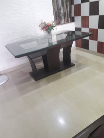 6seater dinning table forsale