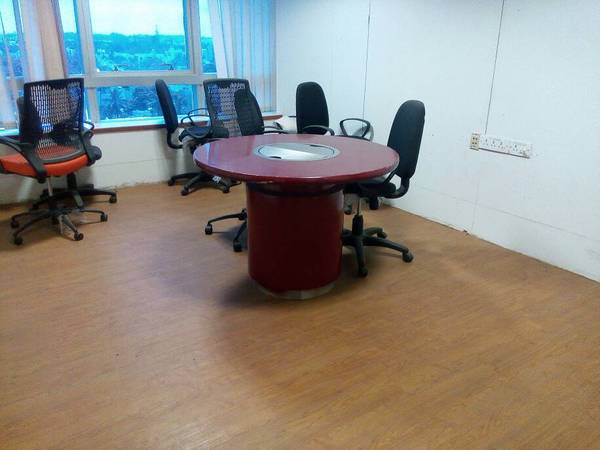  sqft semi furnished office space for rent at