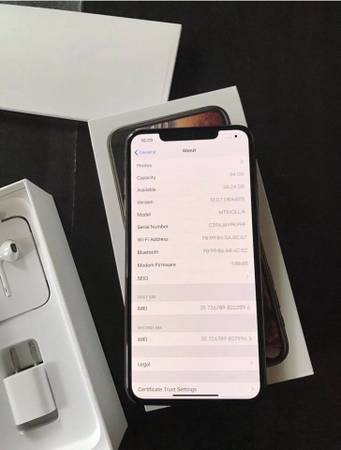 Apple iPhone XS Max - 512GB - Silver (FACTORY