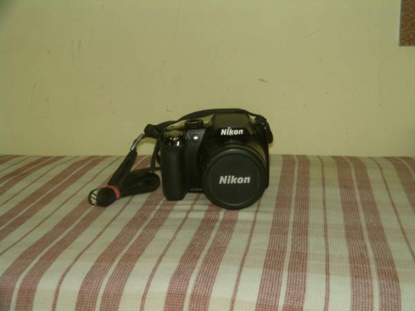 Nikon coolpix P90 digital camera