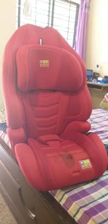 child Car seat meemee brand sparingly used in great