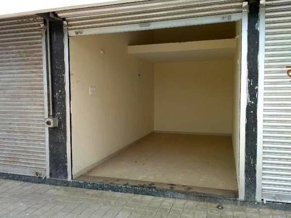 Get 400 sqft Retailing Shop in Tagore Garden by Khanna