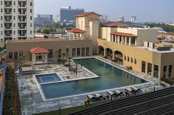 Luxury Apartments Gurgaon Emaar Palm Heights