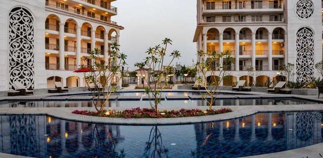 DLF SKYCOURT The Luxurious Apartment in Gurugram READY TO