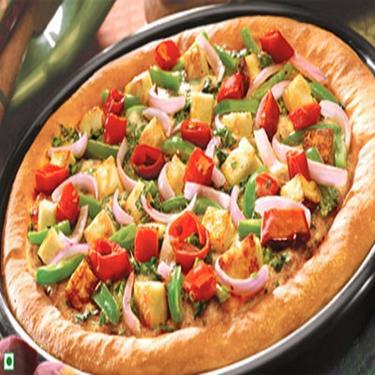 Veg Pizza, Paneer Pizza, Tandoori / BBQ Chicken Pizza