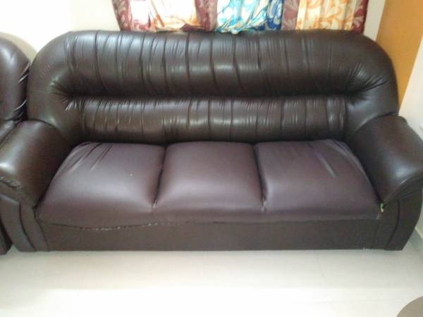 Leather Sofa (3+1+1) Gently Used