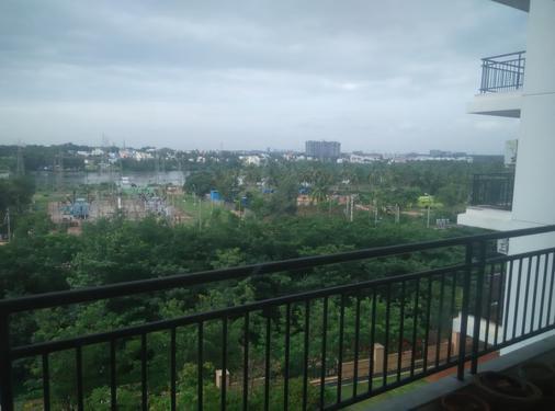 West Facing 3 BHK Semi Furnished Flat for RENT in PSN