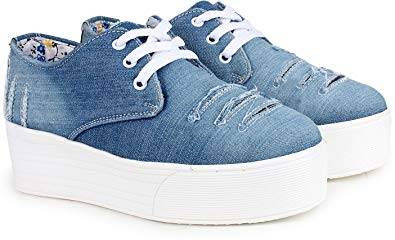 Buy Womens Shoes Online India at Largemart