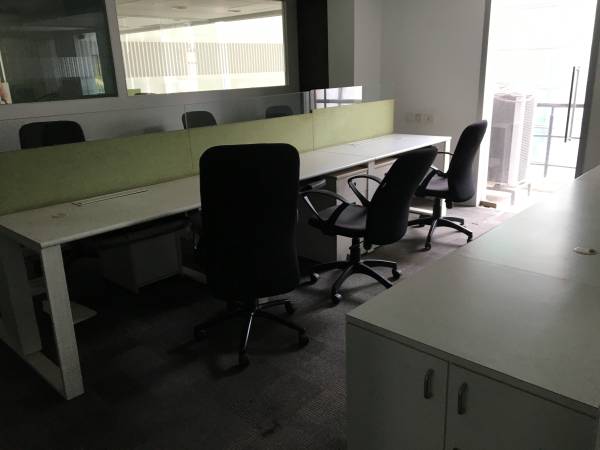  sq ft prime office space for rent in surrounding of