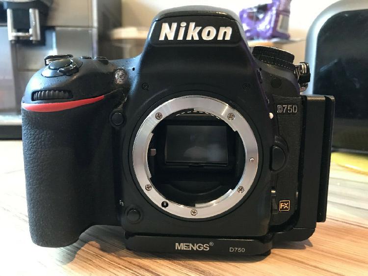 Nikon D750 243mp FX DSLR Vollformat Profikamera Topzustand